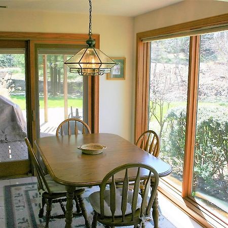 Private Guest Suite On The Portage Lakes アクロン エクステリア 写真