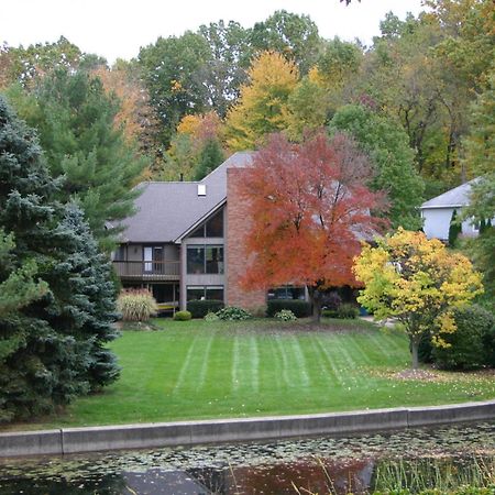 Private Guest Suite On The Portage Lakes アクロン エクステリア 写真